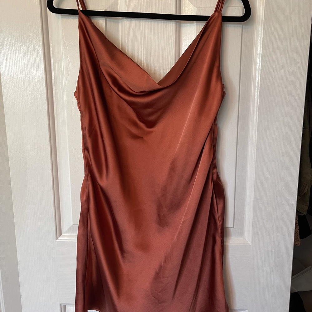 SILKY COCKTAIL DRESS